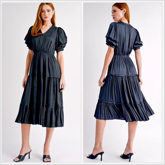 RESETHelena Satin Tiered Midi Dress Puff Sleeves EUCMedium